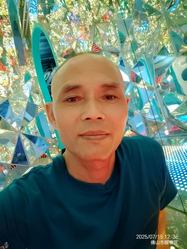 阿里睡不着的第一张照片--福州残疾人相亲网